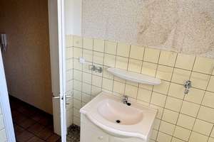 ** PROVISIONSFREI ! ** 4- Raum- ETW in D- Lörick, Niederdonker Str. 39 mit Balkon, ab sofort frei ! – Niederdonker Straße 39, 40547 Lörick, Düsseldorf – Vorschaubild 34