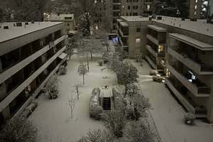 Zwischenmiete ab Nov bis Jan: Helle 1,5-Zimmer Wohnung im 4. OG mit Balkon in München-Obersendling – Die vollständige Adresse der Immobilie erhältst du vom Anbieter., 81369 Untersendling, München – Vorschaubild 1