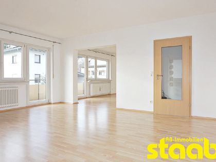 Möblierte DG-Wohnung offers in Michelbach ab 01.03.2023/ Nähe Behringw.