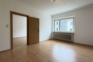 Hochparterrewohnung mit 2,5 Zimmer und Balkon am Hesselnberg – Hesselnberg 6, 42285 Barmen, Wuppertal – Vorschaubild 3