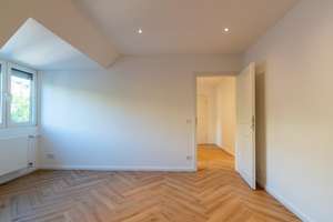 Sanierte Dachgeschosswohnung mit traumhaftem Rheinblick!  – Die vollständige Adresse der Immobilie erhältst du vom Anbieter., 56076 Pfaffendorf, Koblenz – Vorschaubild 3