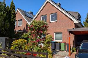 Familienidyll in ruhiger Lage (Haus courtagefrei, Energieklasse A) – Die vollständige Adresse der Immobilie erhältst du vom Anbieter., 22149 Rahlstedt, Hamburg – Vorschaubild 2