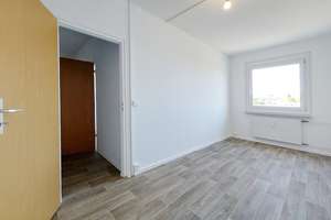 Weitblick genießen in Ihrer neuen 3-Zimmer-Wohnung mit Balkon! – 1169 Gorbitz-Ost, Dresden – Vorschaubild 6