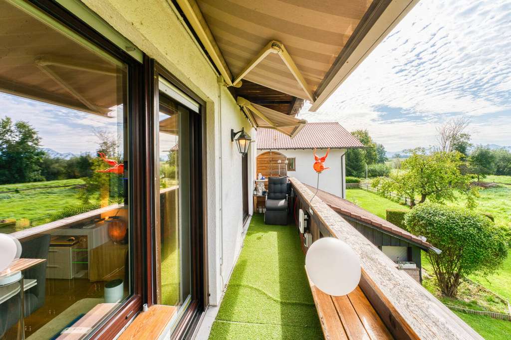 Immobilie in Bruckmühl - Exklusives Wohngefühl in Bruckmühl – Großzügige Wohnung mit Naturanschluss - Bild 3