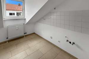 Helle 3-Zi-DG-Whg mit Süd-West-Loggia für Selbstnutzer und Anleger – Die vollständige Adresse der Immobilie erhältst du vom Anbieter., 90480 Gleißhammer, Nürnberg – Vorschaubild 12