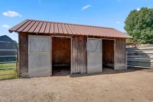 Idyllisches Reitanwesen! Zweifamilienhaus mit Nebengebäuden, Offenstall und Reitplatz – Die vollständige Adresse der Immobilie erhältst du vom Anbieter., 95506 Kastl – Vorschaubild 11