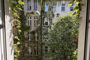Provisionsfrei: Grüne Pase im 3. OG in Neukölln – Weserstraße 189, 12045 Neukölln (Ortsteil), Berlin – Vorschaubild 1