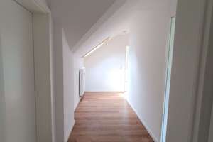 Moderne und großzügige Maisonette-Wohnung mit 4 Zimmern in zentraler Lage **Solingen Gräfrath** – In der Freiheit 10, 42653 Gräfrath, Solingen – Vorschaubild 12