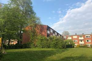 Von privat: Sonnige, ruhige 2,5 Zimmer-Wohnung im familienfreundlichen Hamburger Stadtteil Niendorf – Die vollständige Adresse der Immobilie erhältst du vom Anbieter., 22459 Niendorf, Hamburg – Vorschaubild 2