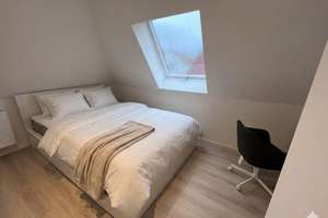 6 Zimmer // Frisch renoviert // Ideal auch für Kurzzeitvermietung  – Waiblinger Straße 30, 70372 Seelberg, Stuttgart – Vorschaubild 6