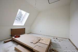 Modernes Wohnen unter dem Dach – 5-Zi-DG-Wohnung für WG oder Co-Living im KfW-40-Standard – Aldenrathsweg 6, 22307 Barmbek-Nord, Hamburg – Vorschaubild 15