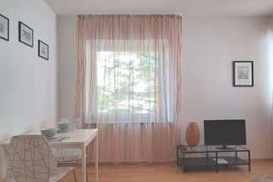Helle möblierte 2 Zimmerwohnung in Stuttgart Weilimdorf, am Löwenmarkt! – 70499 Weilimdorf (Ortsteil), Stuttgart – Vorschaubild 4
