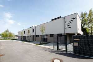 Modernes Reihenendhaus mit Wohn- und Gewerbeanteil + Garten, Garage & 3 Stellplätzen in Rheinstetten – Karlsruhe (Kreis) – Vorschaubild 2
