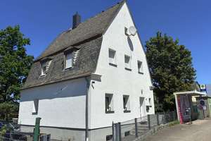 Diez, Limburger Str. - gepflegtes EFH mit Terrasse/Garten, direkt vom Eigentümer zu vermieten