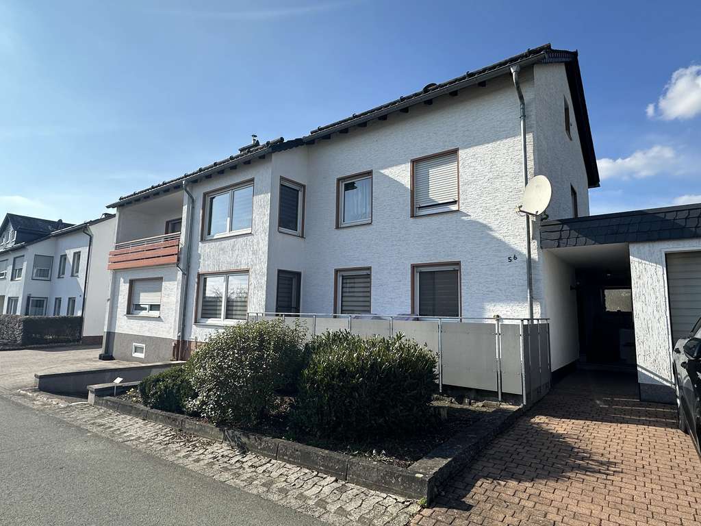 Immobilie in Meschede - ***Mehrfamilienhaus mit drei Wohneinheiten in Meschede*** - Bild 0
