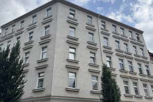 "BEZUGSFREI: Helle 2-Zimmer-Altbauwohnung mit TLB in ruhiger Lage - Leipzig-Kleinzschocher" – Creuzigerstraße 18, 4229 Kleinzschocher, Leipzig – Vorschaubild 1