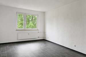 Kapitalanlage in Leverkusen-Wiesdorf – 3 Zimmer, ca. 81 m², leer stehend – Weiherstraße 15, 51373 Wiesdorf, Leverkusen – Vorschaubild 4