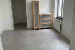 Kernsaniertes Nichtraucher-Altbauappartement zur Gartenseite – Leibnitzstr. 31, 41061 Mönchengladbach – Vorschaubild 3