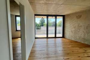 3-Zimmer-Neubauwohnung mit ca. 102 m², traumhaftem Bergblick, Süd-West-Ausrichtung und Einbauküche