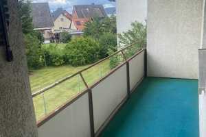 Gemütliche 3,0 Zimmer Wohnung mit Einbauküche und Balkon – Lindenstraße 16, 38448 Wolfsburg – Vorschaubild 1