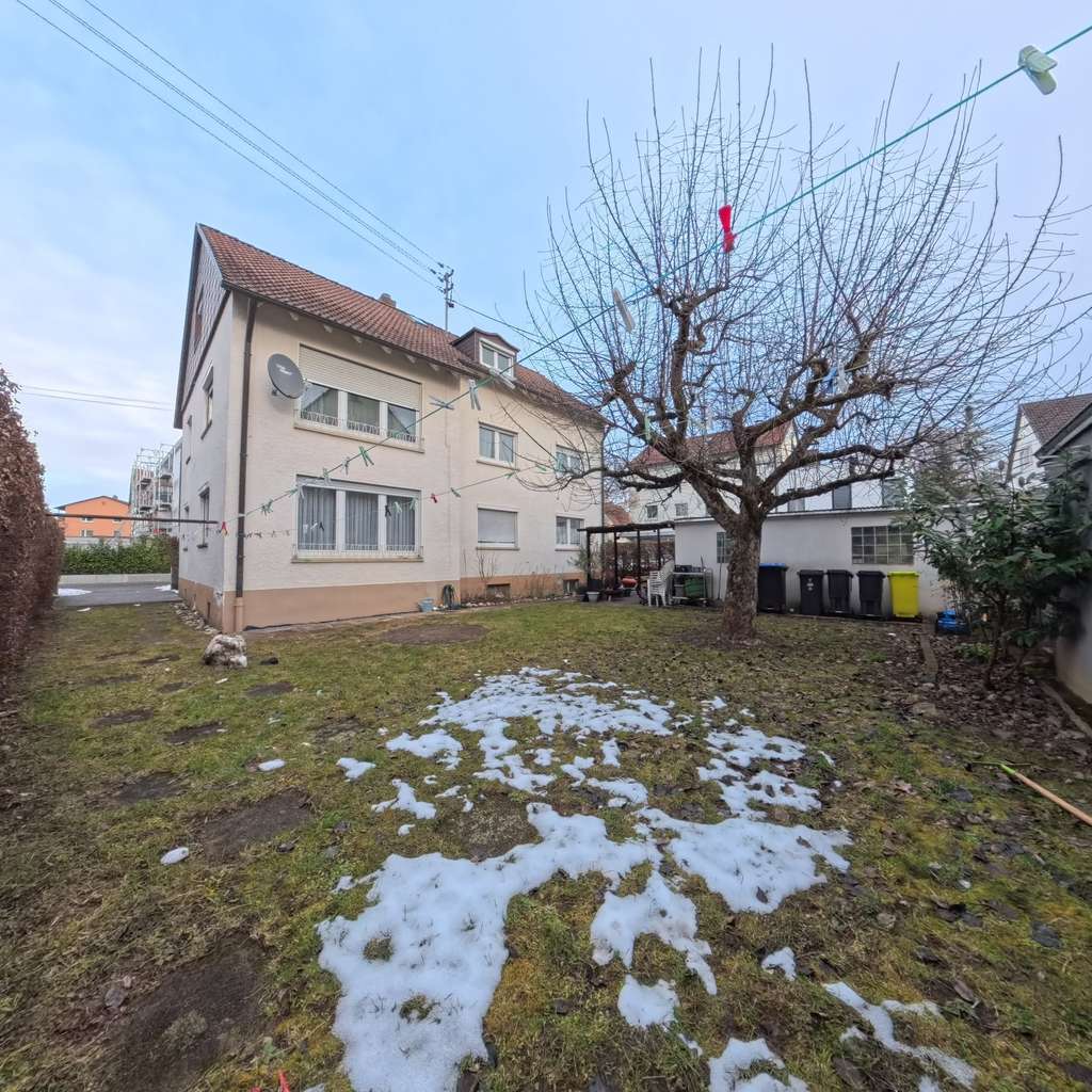 Immobilie in Eislingen/Fils - 🏡 Vermietetes MFH Eislingen ✅ 3 Einheiten | 228 m² | 465 m² | Modernisiert | Garage+Stpl. - Bild 1