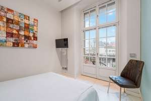 Luxuriös möbliertes Apartment mit Balkon und TG-Stellplatz in der Kameha Residence – Die vollständige Adresse der Immobilie erhältst du vom Anbieter., 40213 Altstadt, Düsseldorf – Vorschaubild 13