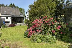 Gemütliches Familienhaus mit großem Garten – Die vollständige Adresse der Immobilie erhältst du vom Anbieter., 65232 Taunusstein – Vorschaubild 5