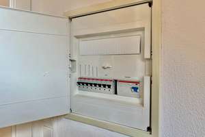 Kernsaniert und vermietet! Mehrfamilienhaus mit großem Grundstück in Mössingen – Die vollständige Adresse der Immobilie erhältst du vom Anbieter., 72116 Mössingen – Vorschaubild 17