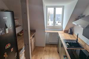 BEFRISTET: Helle, geräumige 3-Zi-Whg zur Untermiete von 07/26-11/26