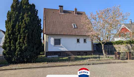 Bild von Einfamilienhaus mit Anbau sucht neue Eigentümer! (MA-6449)