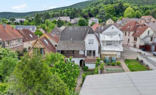 Historisches Winzerhaus mit modernem Anbau - Ausreichend Potenzial für verschiedene Wohnkonzepte