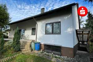 Wohnhaus mit vielen Möglichkeiten - Hersbruck-Altensittenbach  – Nürnberger Land (Kreis) – Vorschaubild 1