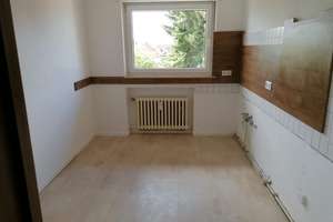 Sonnige 4-Zimmer-Wohnung mit Balkon in Hiddenhausen – Friedrich-Ebert-Str. 14, 32120 Hiddenhausen – Vorschaubild 8