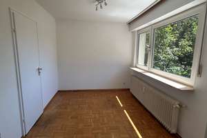 Balkon, Einbauküche und Blick ins Grüne: sonnendurchflutete 3,5-Zimmer-Wohnung in Ziegelhausen – Die vollständige Adresse der Immobilie erhältst du vom Anbieter., 69118 Ziegelhausen, Heidelberg – Vorschaubild 5