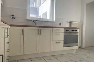 Helle und freundliche 4 Zimmerwohnung mit Tiefgaragenstellplatz in Oberkassel/Grenze Niederkassel – Die vollständige Adresse der Immobilie erhältst du vom Anbieter., 40547 Niederkassel, Düsseldorf – Vorschaubild 8