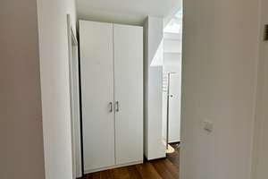 Lebensraum in Allach: 2-Zimmer-Dachgeschosswohnung mit gehobener Ausstattung – Vesaliusstraße 28, 80999 Untermenzing, München – Vorschaubild 5