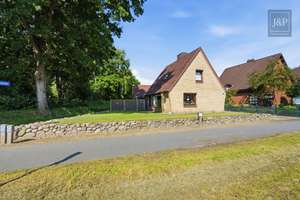 Inkl. Gartenidyll: Einziehen & Wohlfühlen! – Die vollständige Adresse der Immobilie erhältst du vom Anbieter., 25795 Weddingstedt – Vorschaubild 1