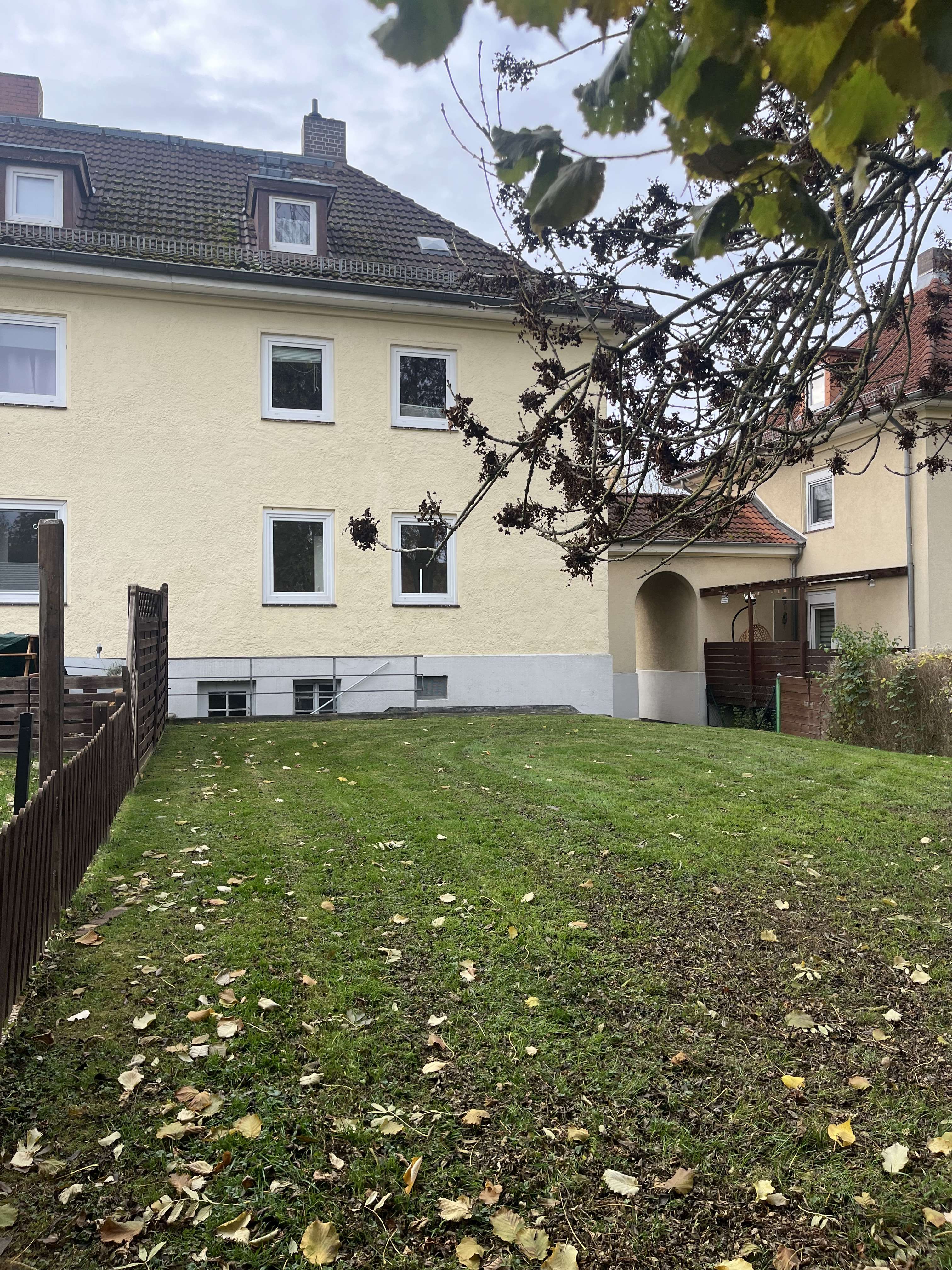 Leerstehendes Zweifamilienhaus in Kassel-Rothenditmold, Kassel – Bild 2