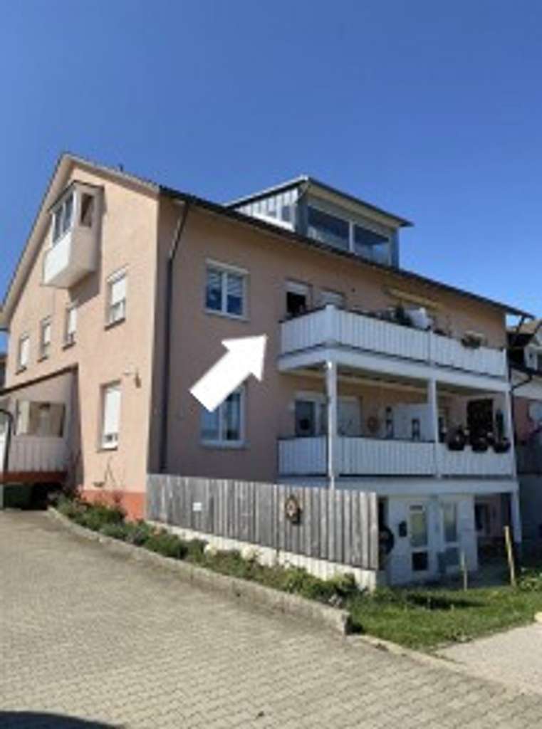 Immobilie in Bonndorf im Schwarzwald - Bonndorf - schöne 4 Zimmerwohnung mit Balkon! - Bild 1