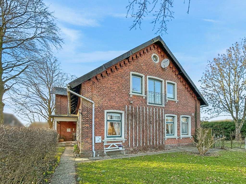 Immobilie in Brokdorf - Wohn(t)raum XXL: Großzügiges Objekt in Brokdorf, unweit von Hamburg - Bild 2