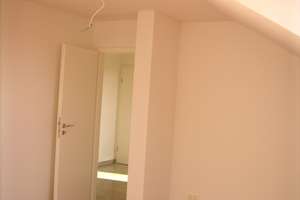Hochwertige 4-Zimmer-DG-Wohnung in Hannover-Gross Buchholz – Die vollständige Adresse der Immobilie erhältst du vom Anbieter., 30627 Groß-Buchholz, Hannover – Vorschaubild 14