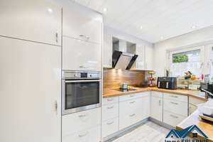 DAS ist es! Modernisierte DHH in Halbhöhenlage, großem Garten, Einbauküche, Balkon, Stellplatz uvm…! – Die vollständige Adresse der Immobilie erhältst du vom Anbieter., 73630 Remshalden – Vorschaubild 6