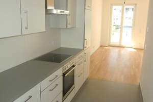 Moderne 4-Zimmer-Erdgeschosswohnung mit Balkon in Haidhausen – Welfenstrasse 64, 81541 Obere Au, München – Vorschaubild 4