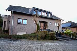 Außergewöhnliches, freistehendes Zweifamilienhaus in Top-Lage Langerwehe-Jüngersdorf – Düren (Kreis) – Vorschaubild 1