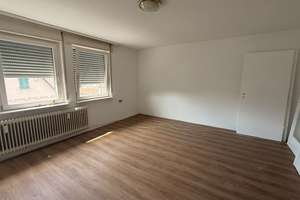 Gelegenheit - Reutlingen-Betzingen, 4-Zimmer-Wohnung – Im Dorf 22, 72770 Betzingen, Reutlingen – Vorschaubild 3
