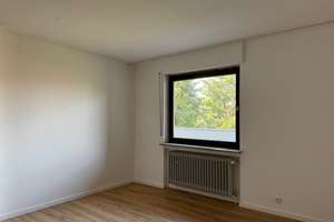 Großzügiges  Einfamilienhaus mit 6 Zimmern - ideal für Familien die viel Platz benötigen  – Die vollständige Adresse der Immobilie erhältst du vom Anbieter., 82061 Neuried – Vorschaubild 14
