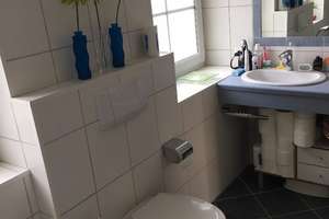 Schöne, helle und gemütliche 3-Zimmer Wohnung in 3-Familienhaus in ruhiger Wohngegend in Holweide – An der Wasserburg 10, 51067 Holweide, Köln – Vorschaubild 21