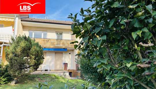 Bild von Direkt am NATURSCHUTZGEBIET auf schönem Grundstück : Reihenmittelhaus in Bischofsheim - bezugsfrei