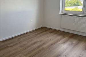 Komplett sanierte 2 ZKB Wohnung in Bahnhofsnähe – Münchenerstr. 145, 85051 Münchener Straße, Ingolstadt – Vorschaubild 2