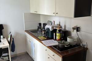 Gemütlich möbliertes Appartement mit Balkon  **zentrumsnah** Ideal für Studenten – René-Schickele-Str. 3-7, 53123 Duisdorf, Bonn – Vorschaubild 5